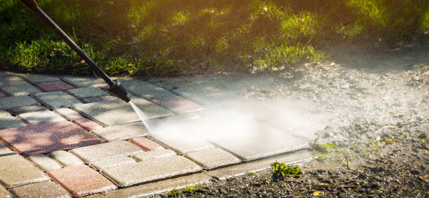 Best Gutter Cleaning  in Salton City, CA